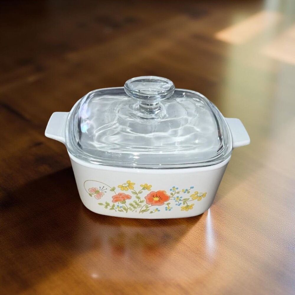 Vintage Corning Ware Wildflower Casserole Dish & Glass Lid A-1 1/2 B 1 1/2 QT